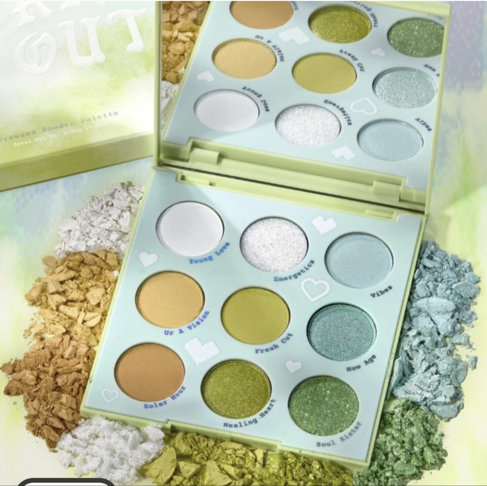 Aura & Out Colourpop Palette